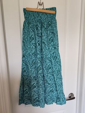 OSFM (4-14)  Alchemy Organic Cotton Green & Turquoise Leaf Print Maxi Skirt
